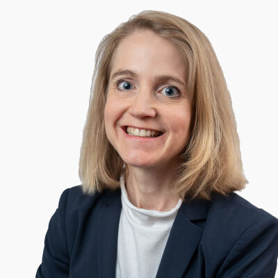 Headshot-Muriel